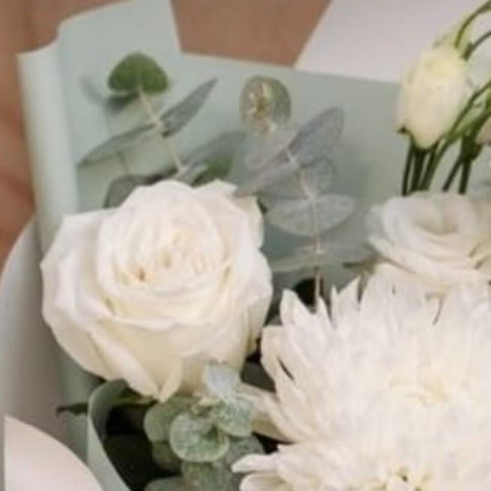 Букет комплимент 