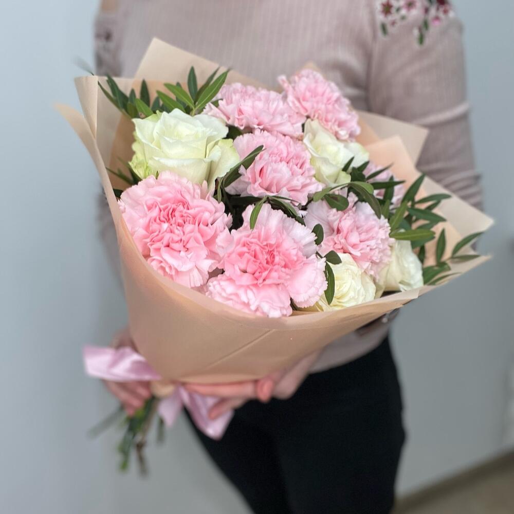 Цветочный букет «Очарование» Цветочный букет «Очарование»